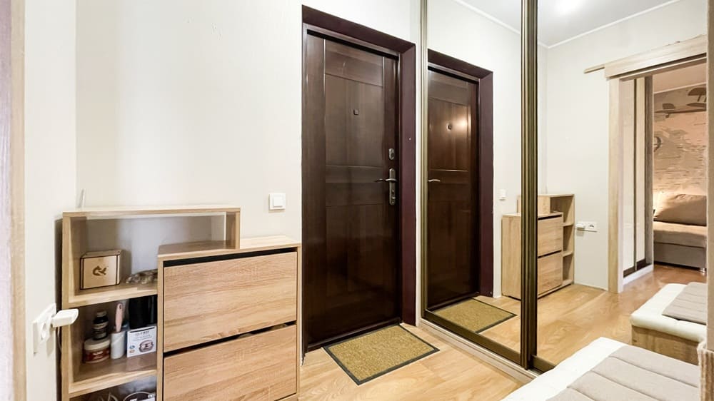 Нестерова 70