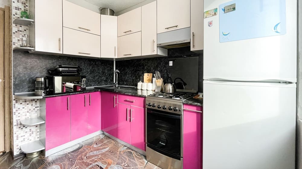 Нестерова 70