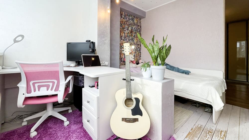 Нестерова 70