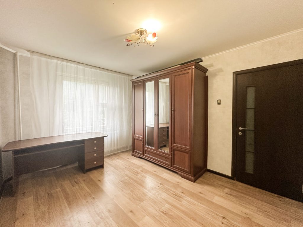 Продается уютная комната в 3-комнатной квартире