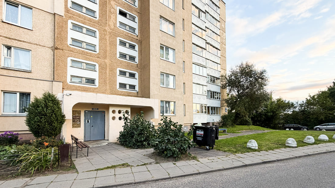 Алтайская, 9