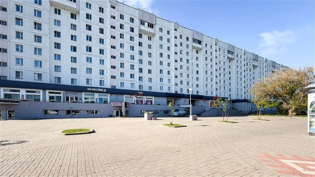 Просторная трехкомнатная квартира в Центральном районе Минска